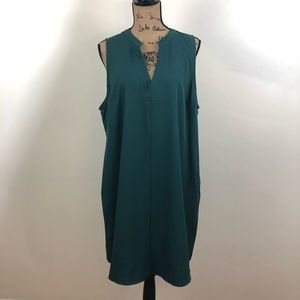 LUSH GREEN SLEEVELESS SHIFT DRESS
